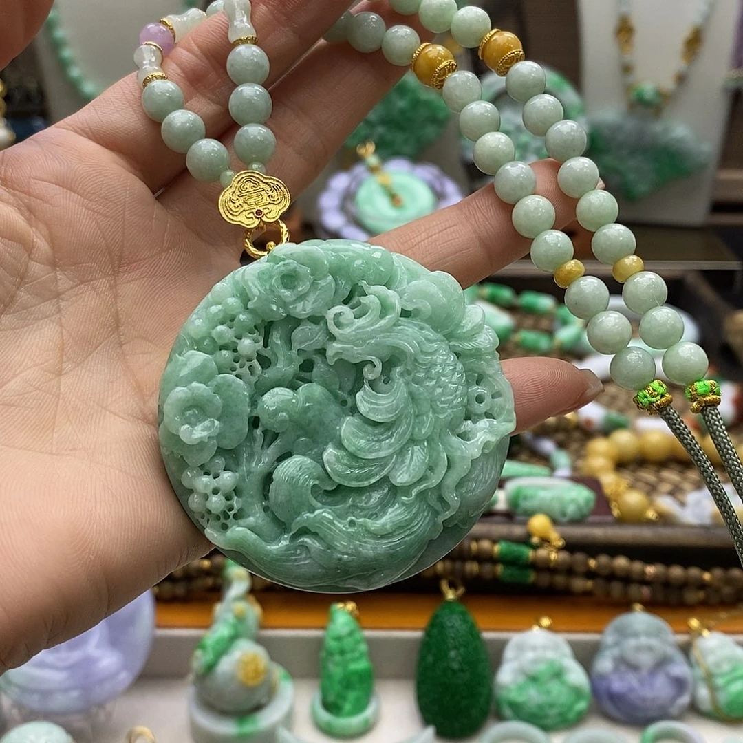 翡翠未镶嵌颈饰天然
