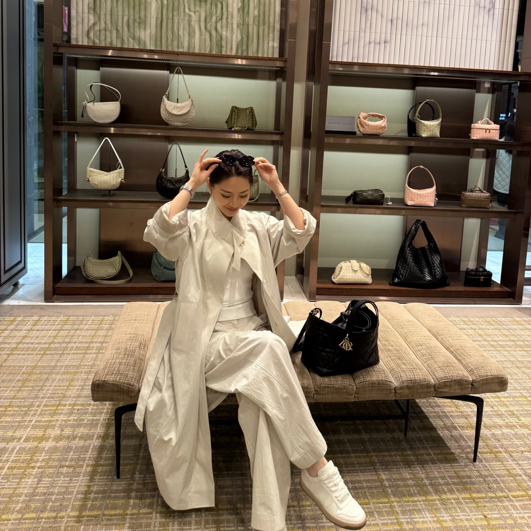 王嬛嬛MsLime25年春款“春色” 进口棉休闲时尚风衣外套 HD2A0120