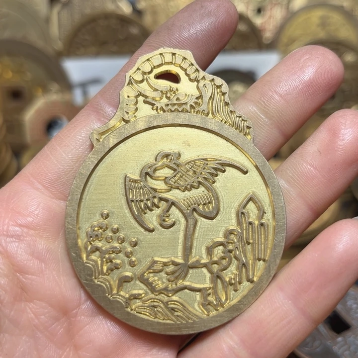 铜现代工艺雕母挂花一品当朝