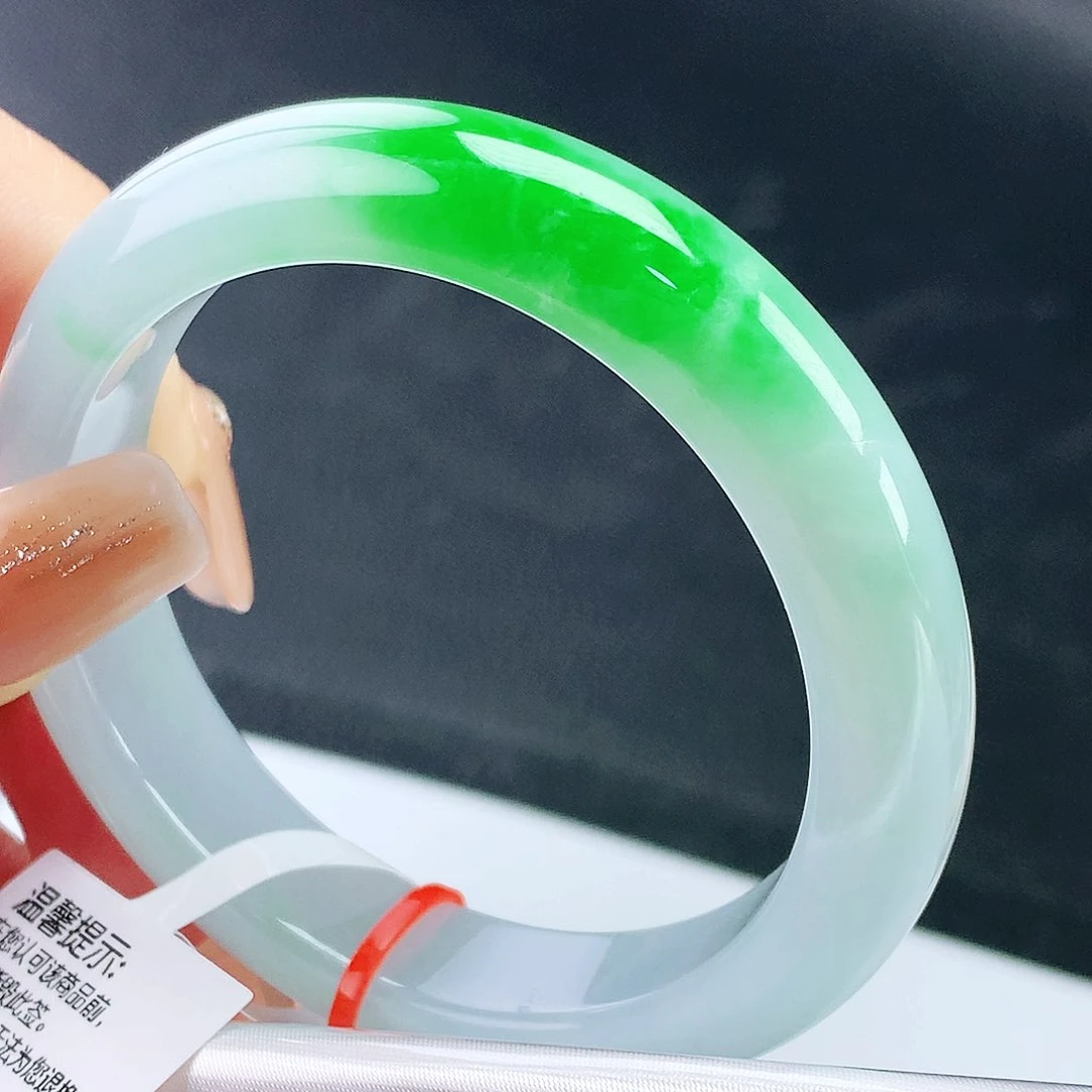 未镶嵌手镯翡翠53圈