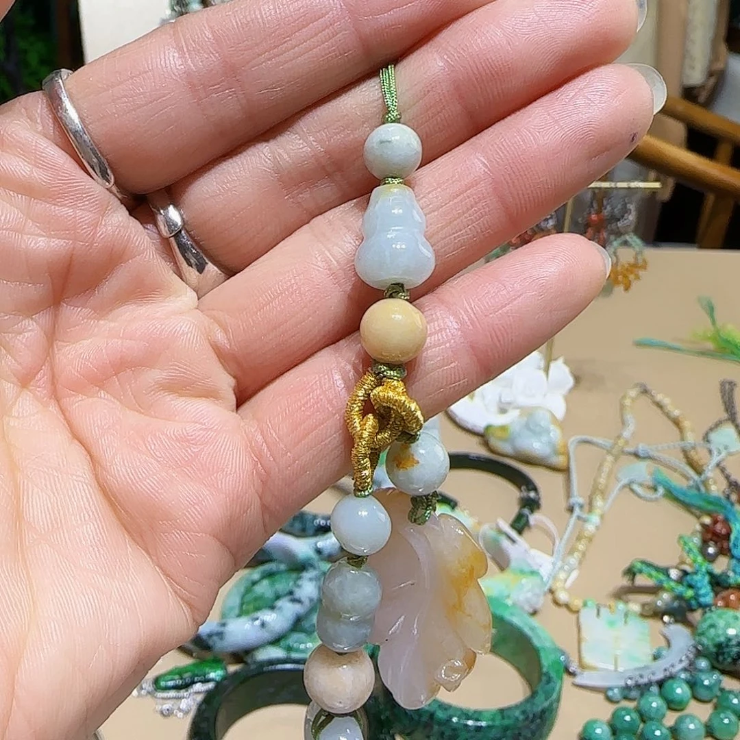 未镶嵌手链翡翠糖****。未镶嵌翡翠