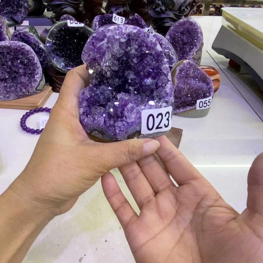 紫晶大型摆件（非配饰）未镶嵌
