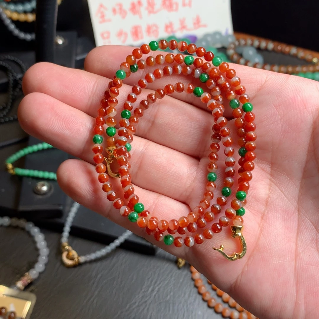 定制翡翠未镶嵌天然大马坎红卡3.8