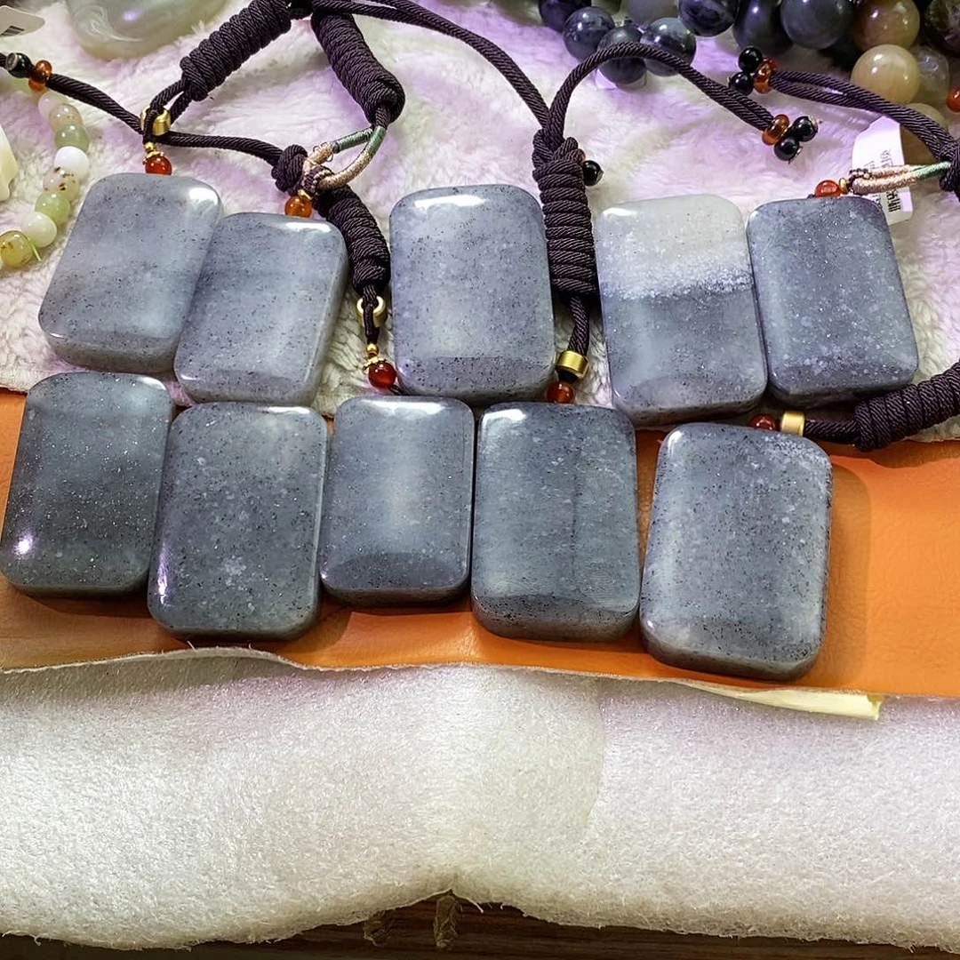 卑***强手链未镶嵌和田玉