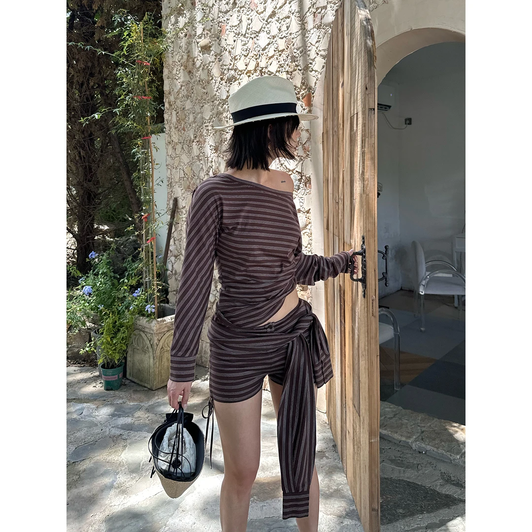 CNLEEWEI 设计师品牌 25早秋 斜肩褶皱上衣/围裹式短裙 SOLSOL