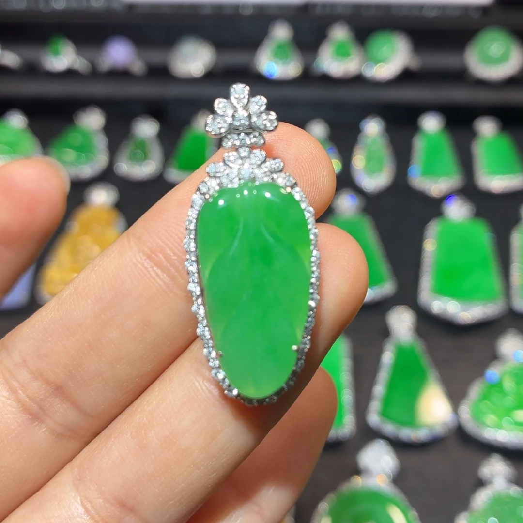 翡翠18K金镶嵌吊坠(不含链)翡翠