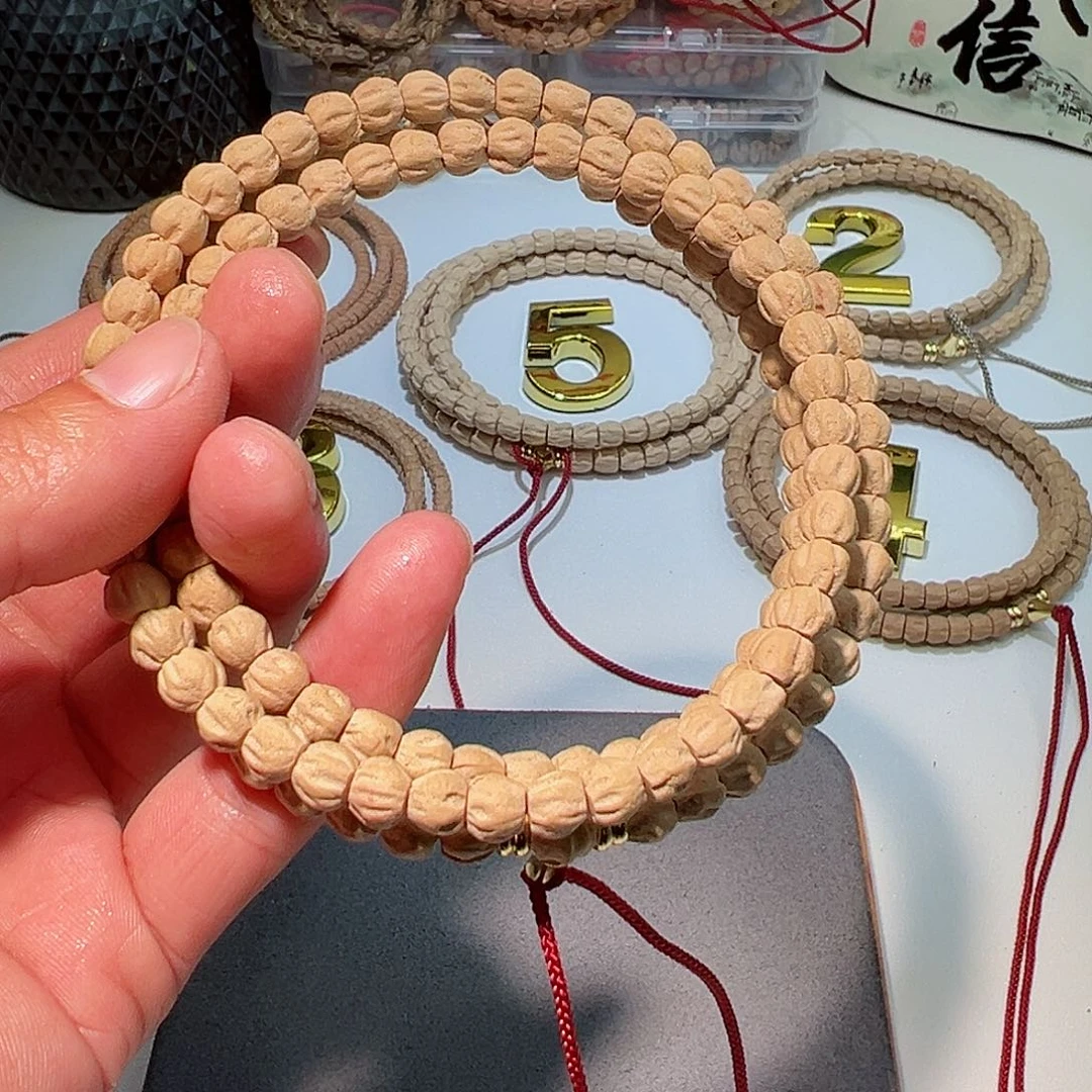 柏香籽/百香籽吊坠S*W