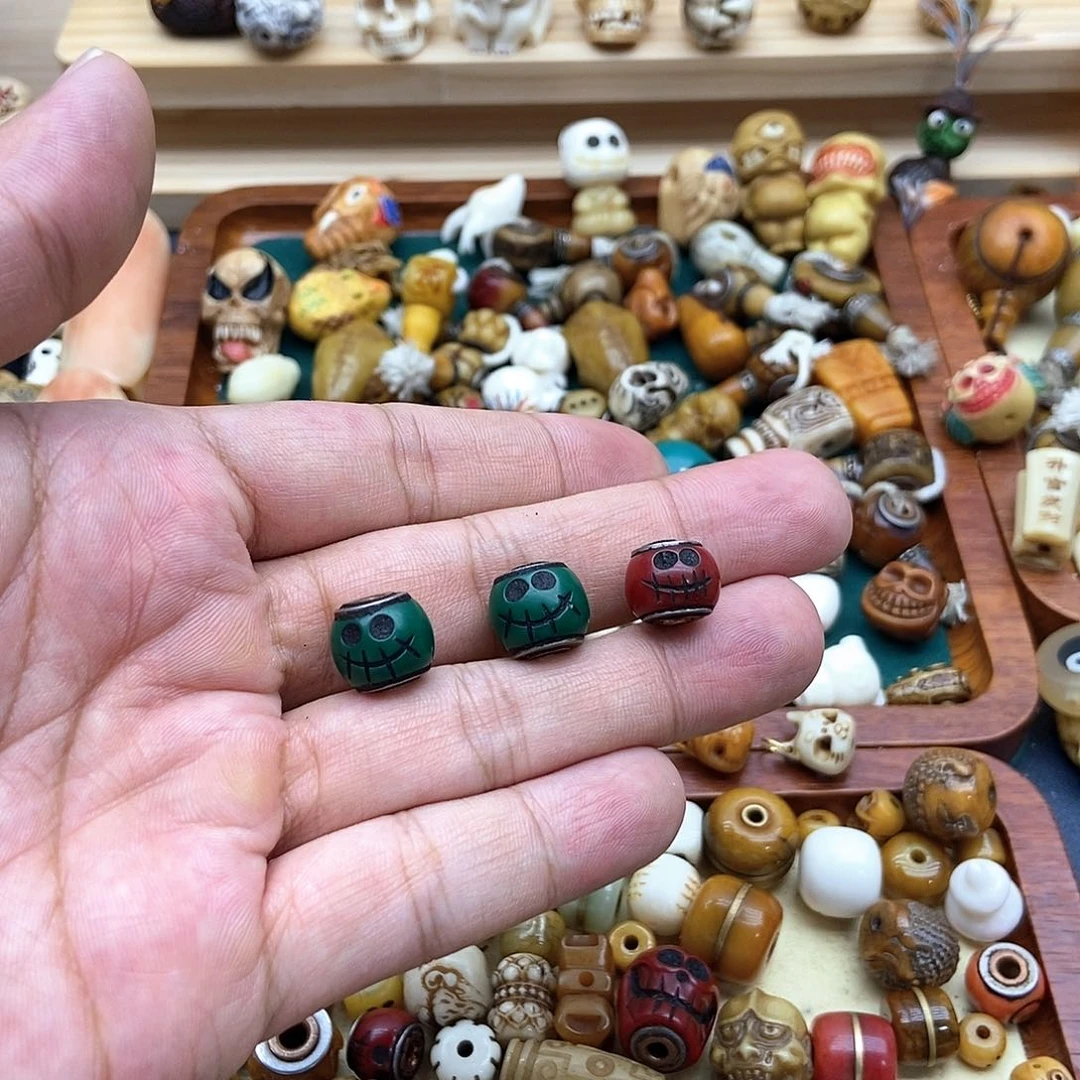 W***F其他驼骨配饰搭配