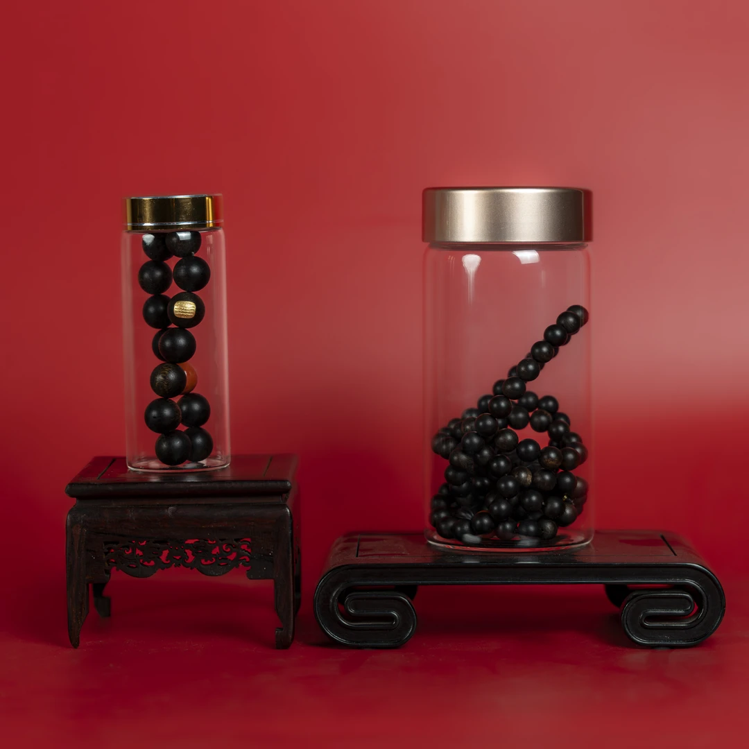 【沉水】越南芽庄W年雷击瘤疤精髓玉化沉香老白奇1.6单+1.0*108套装