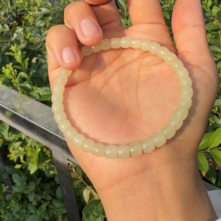 和田玉未镶嵌颈饰D黄口直切多样性拍一发一