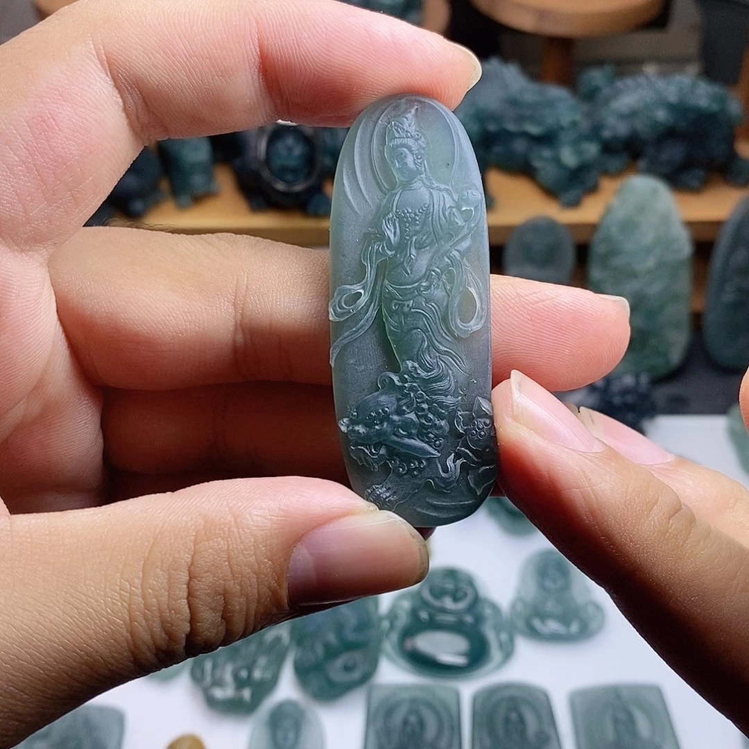 定制翡翠未镶嵌文殊