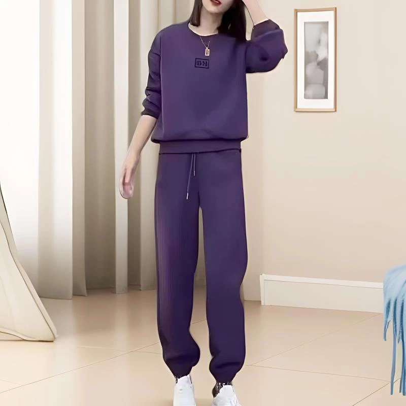 2025年秋季新款休闲运动套装女时尚显瘦紫色圆领卫衣束脚裤两件套