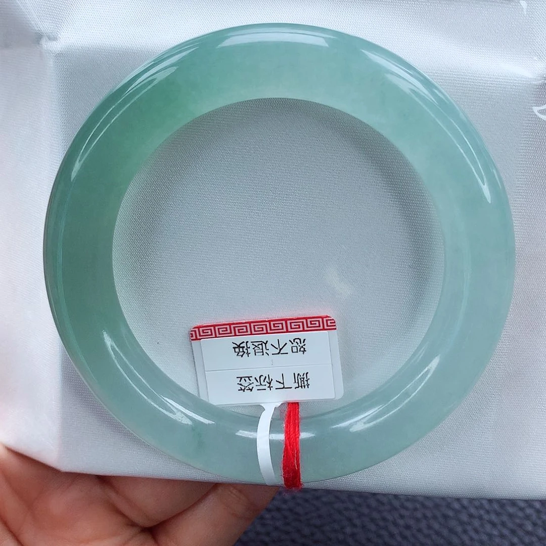 未镶嵌手镯翡翠53 半山水
