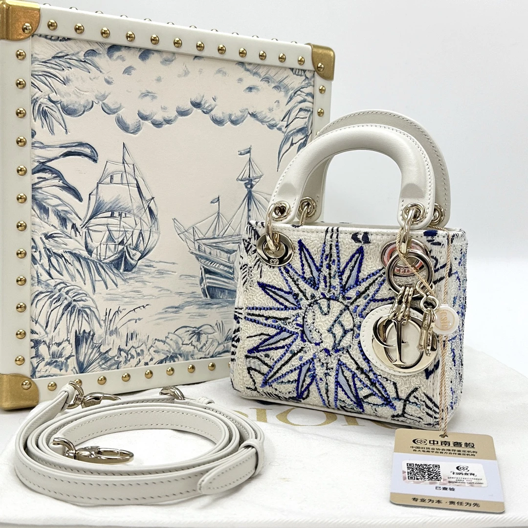 99新 DIOR/迪奥 限定款硬箱套装无限梦境单肩斜挎包 05674