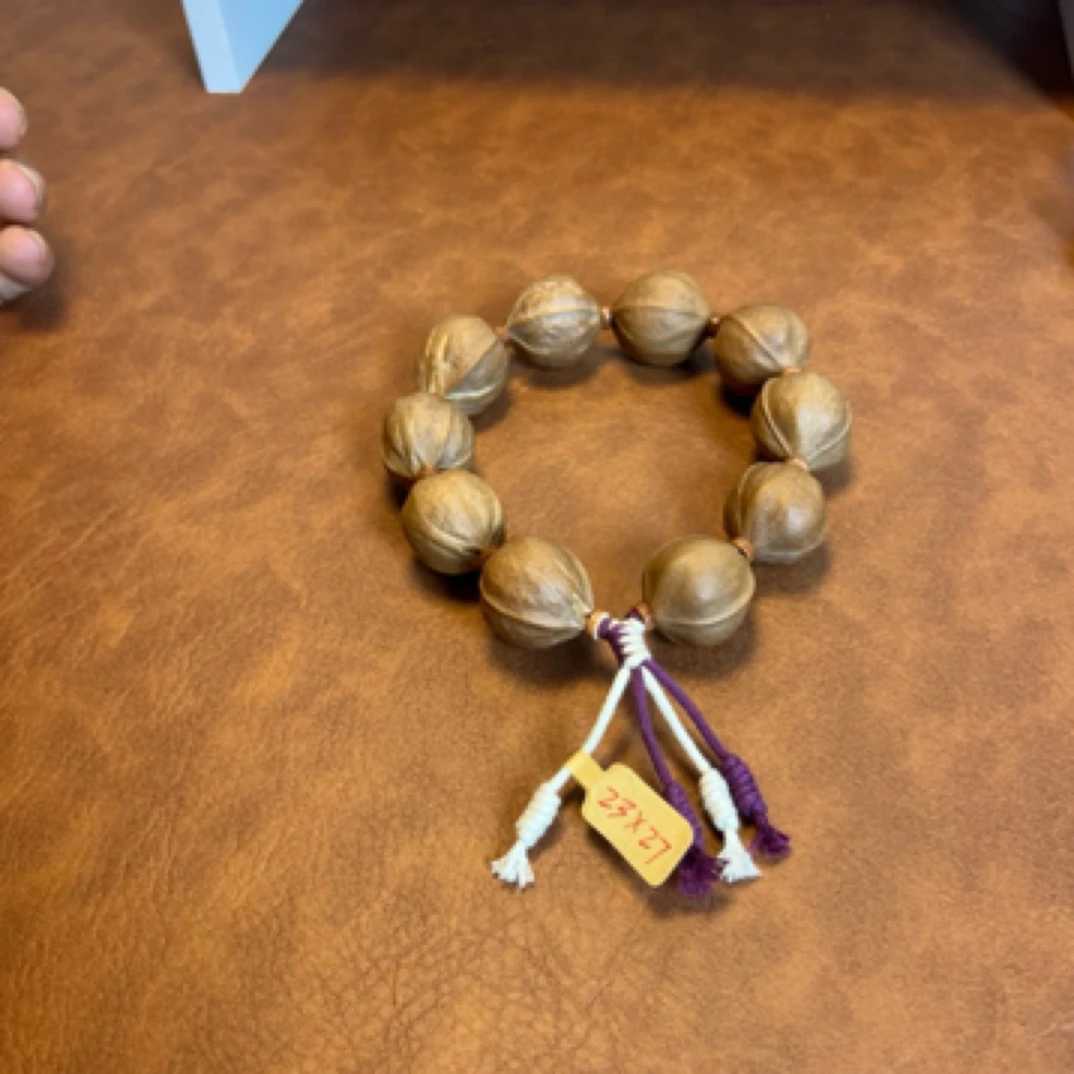 ZY三花鲨鱼背23*27大尺寸短圆铁核素串