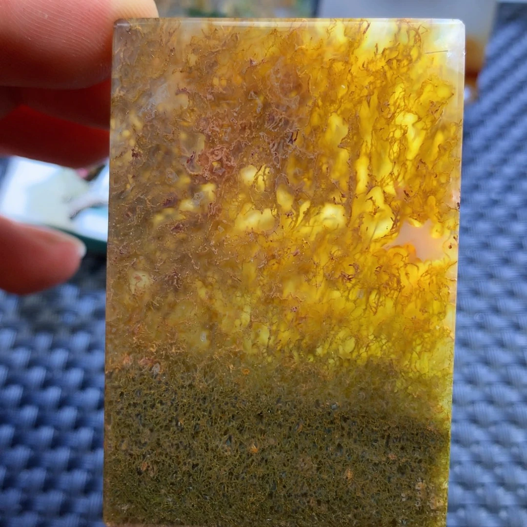 未镶嵌颈饰玛瑙/玉髓担**月