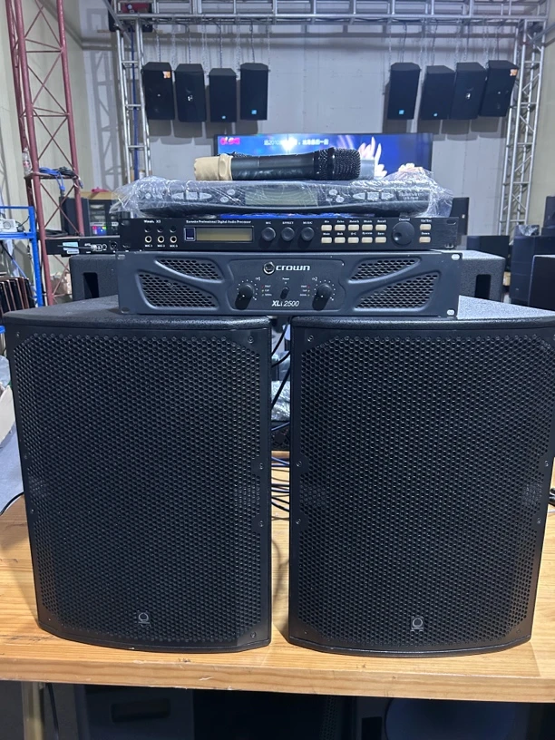 不包邮 特宝声12寸 六件套套(音响公放话筒效果器)全新支架和机柜