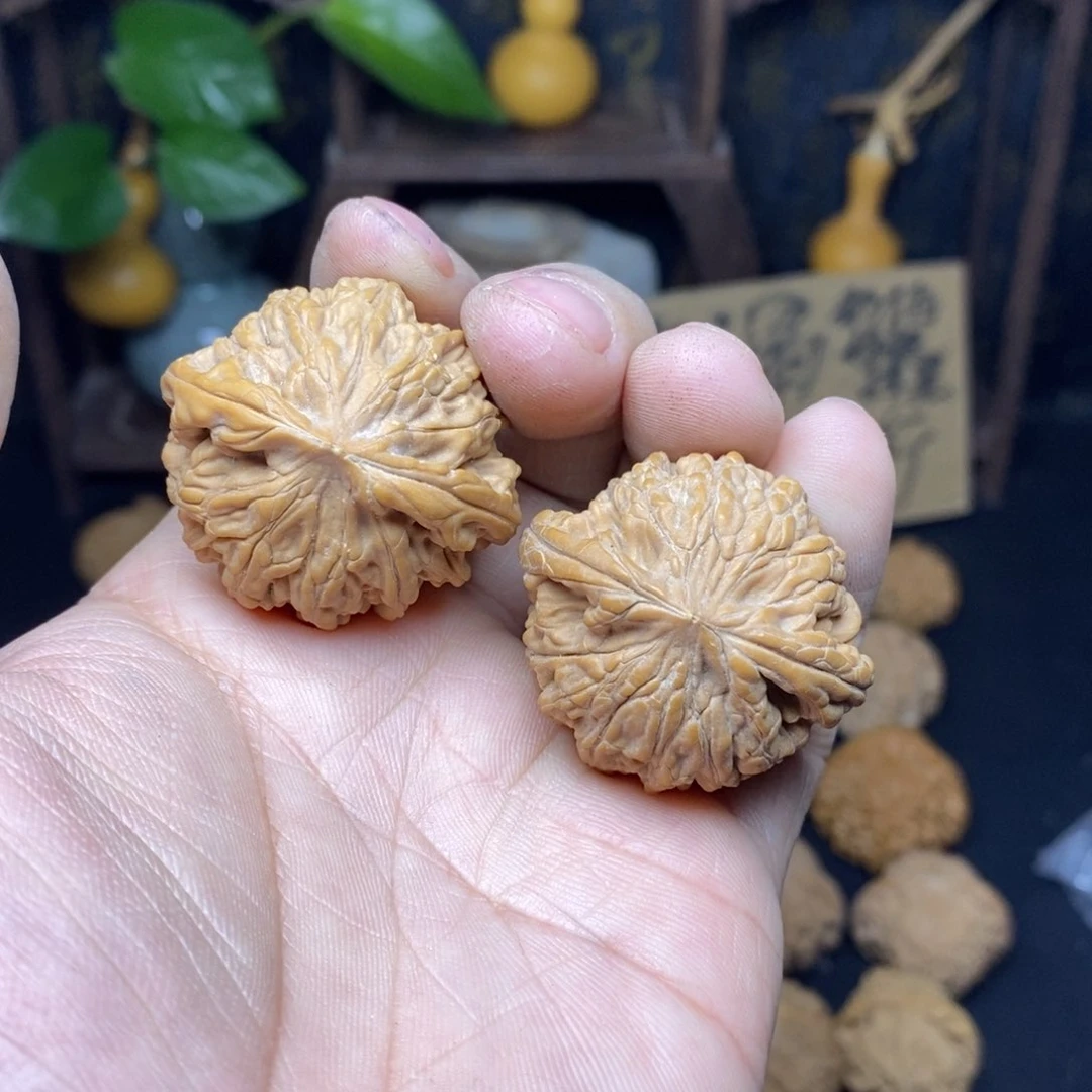 文玩核桃吊坠自**屋37饕餮纹