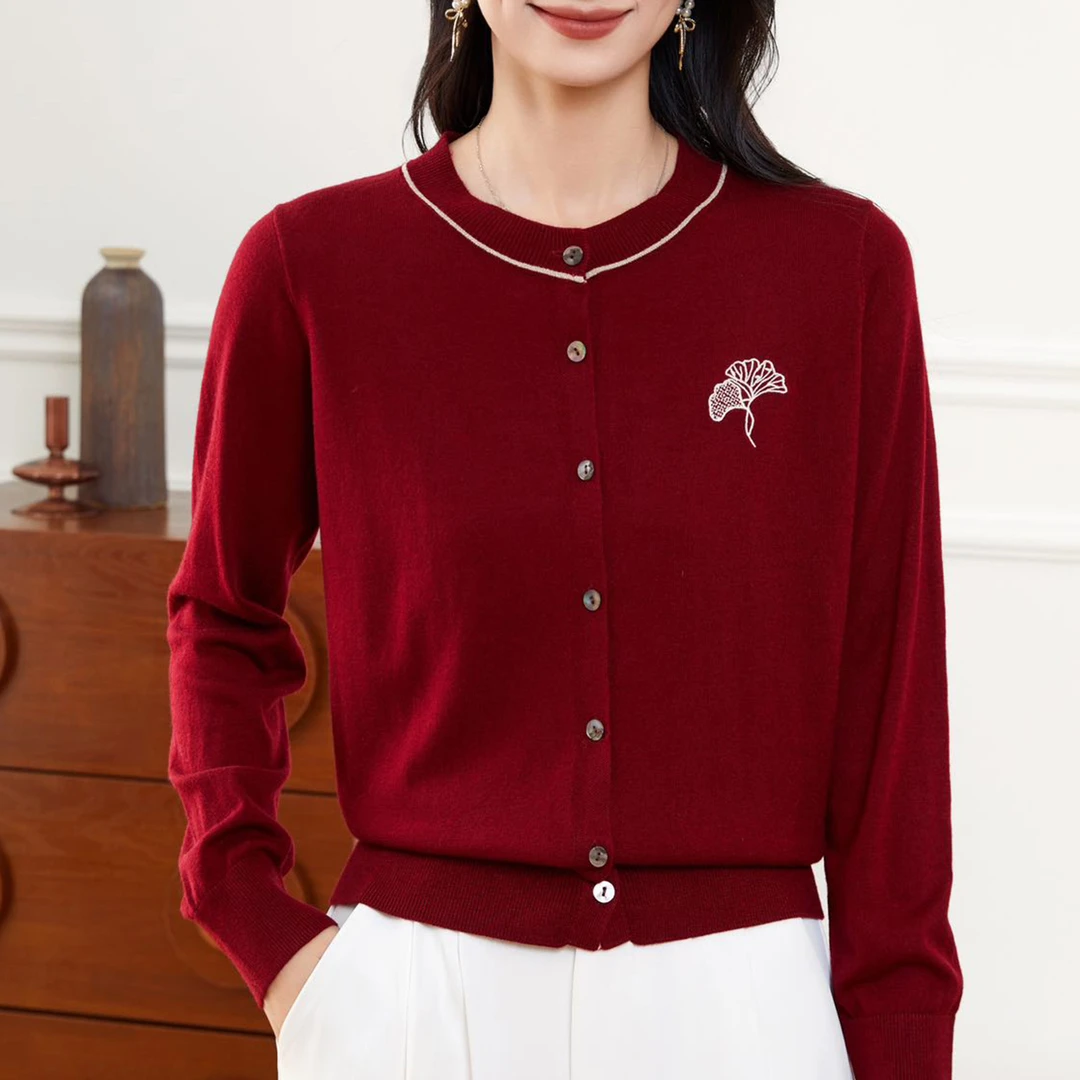 中年女士秋装毛衣开衫2025新款时髦时尚洋气妈妈针织外套宽松薄款