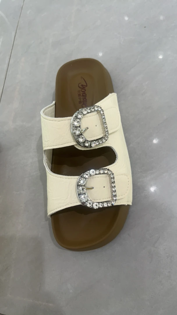 A69夏季厚款防水台水钻女鞋凉鞋一字拖凉拖鞋修面