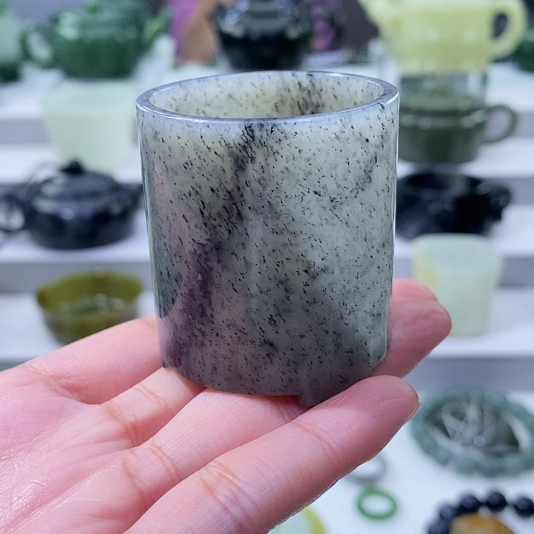 和田玉未镶嵌挂件杯子