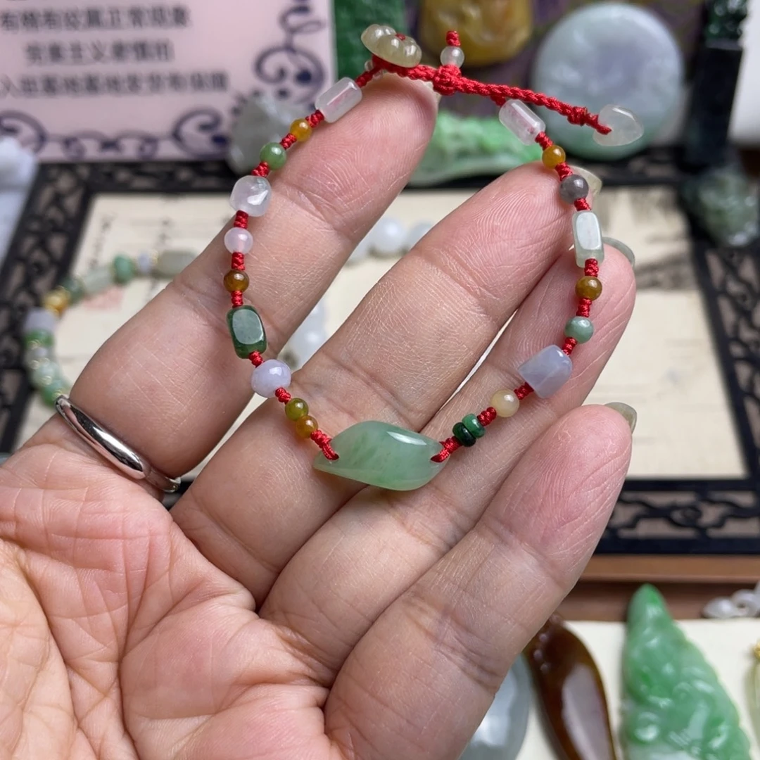 未镶嵌手链翡翠设计款手链