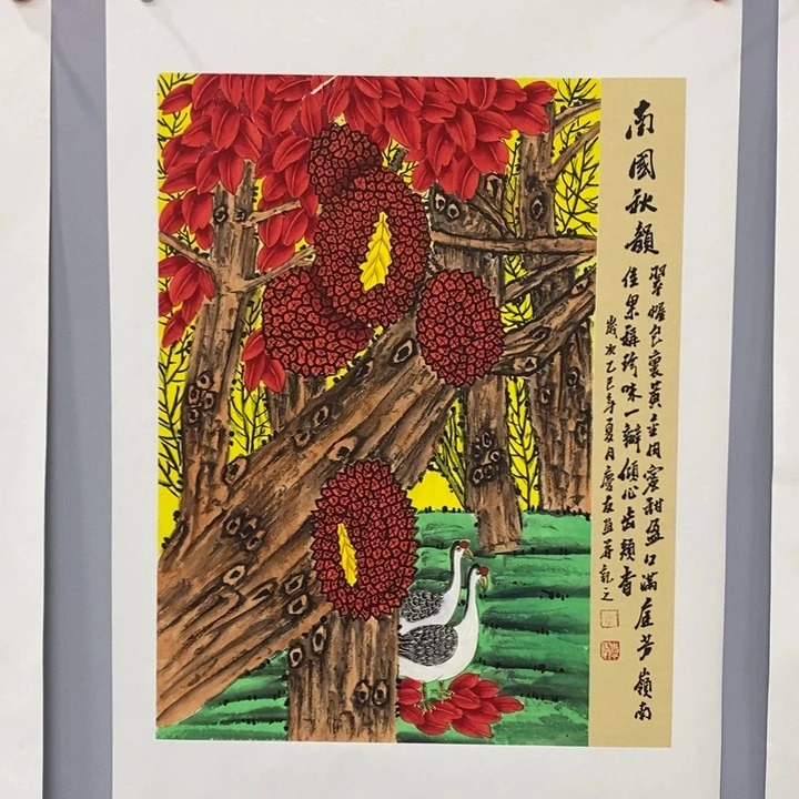手绘作品等多种形式进行