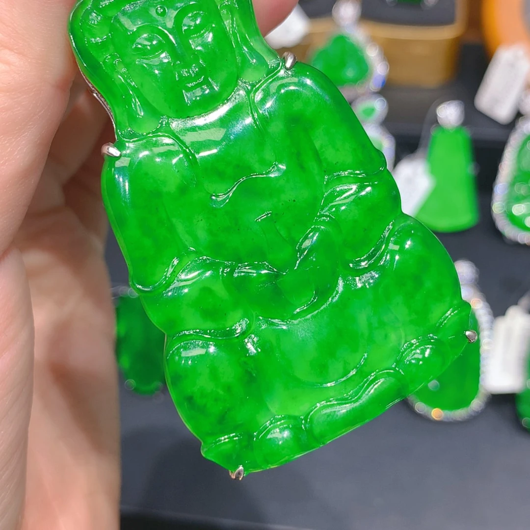 【闪购商品】颈饰银S925镶嵌翡翠柒姐