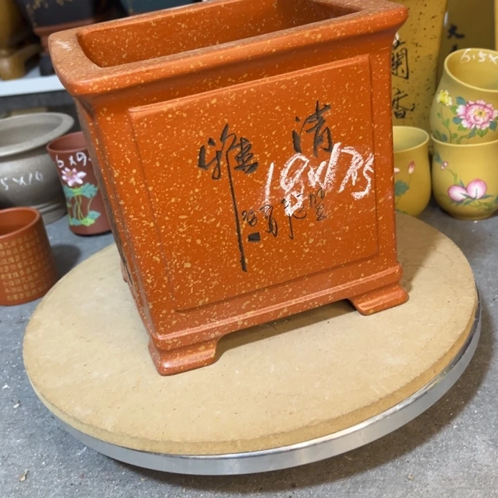 紫砂花盆紫砂花盆