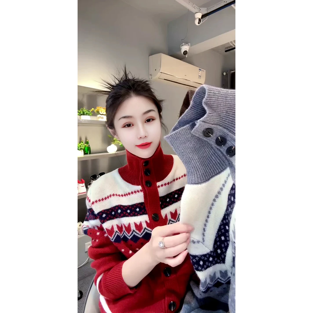 撞色复古花纹半高领排扣毛衣欧货时尚女款开衫款立领针织毛衣