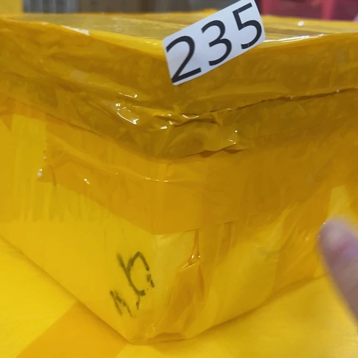 拍满18.8包邮发货235