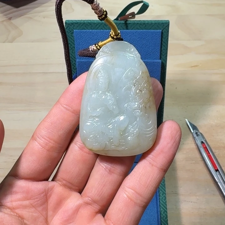未镶嵌和田玉（糖玉）挂件