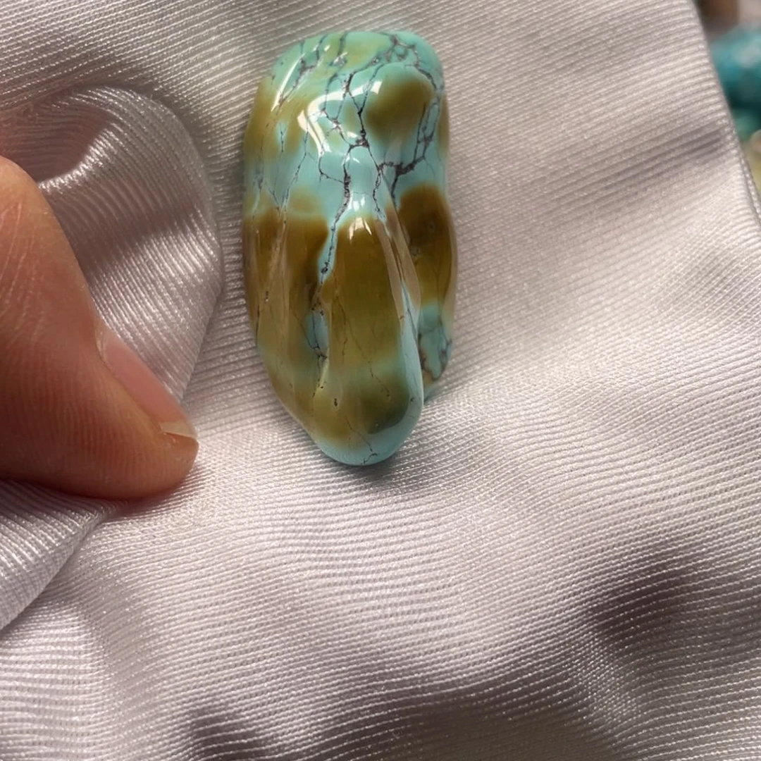 未镶嵌绿松石精品