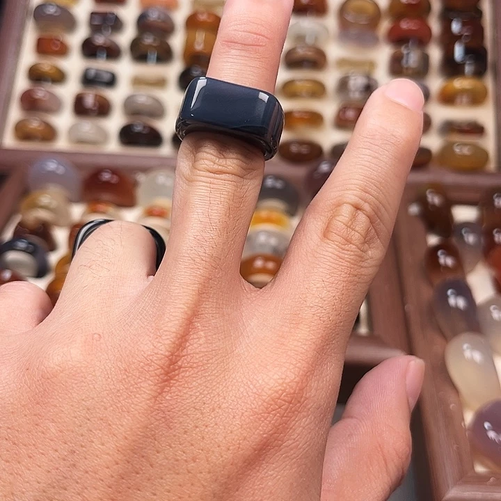 玛瑙/玉髓合金戒指1港15