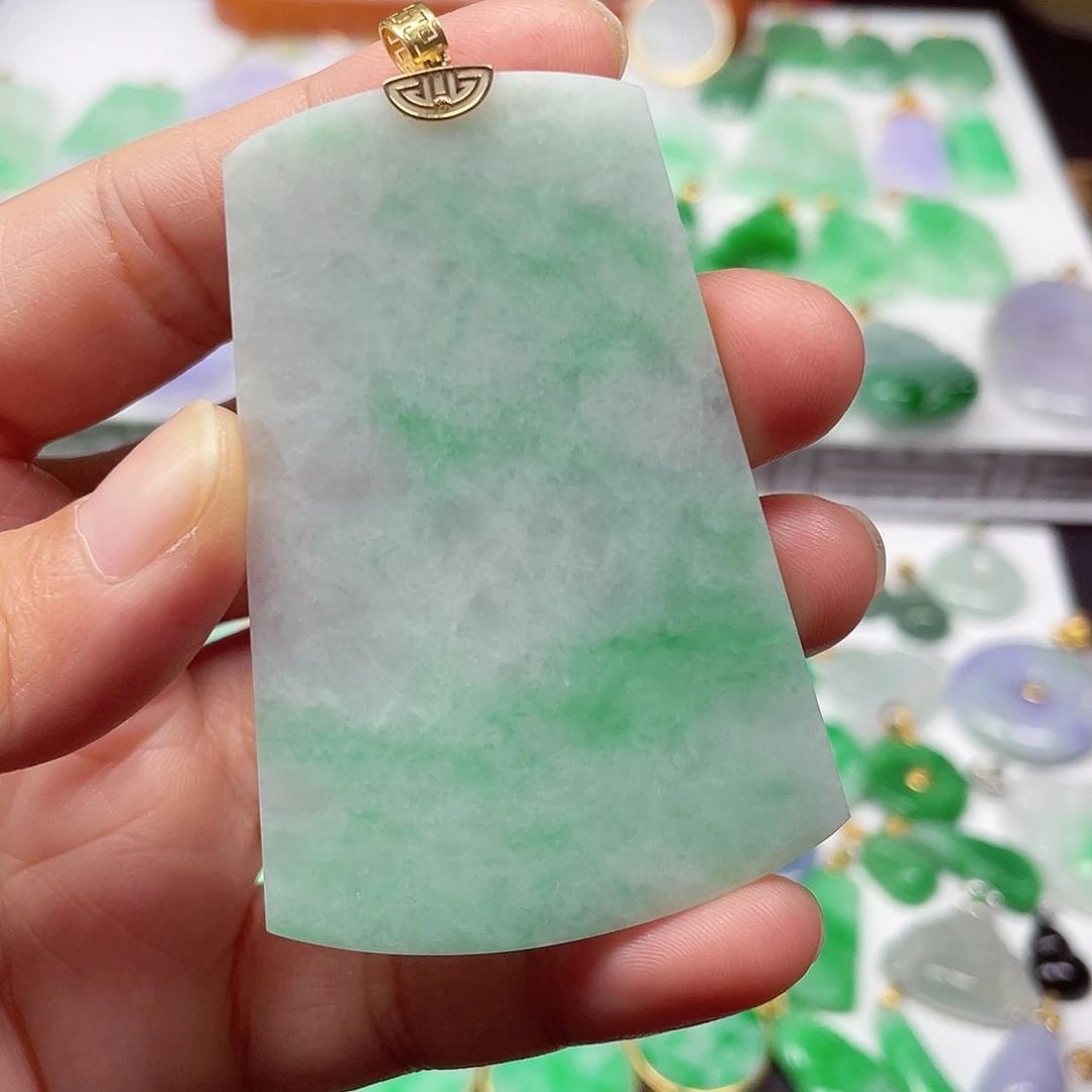 吊坠(不含链)18K金镶嵌翡翠