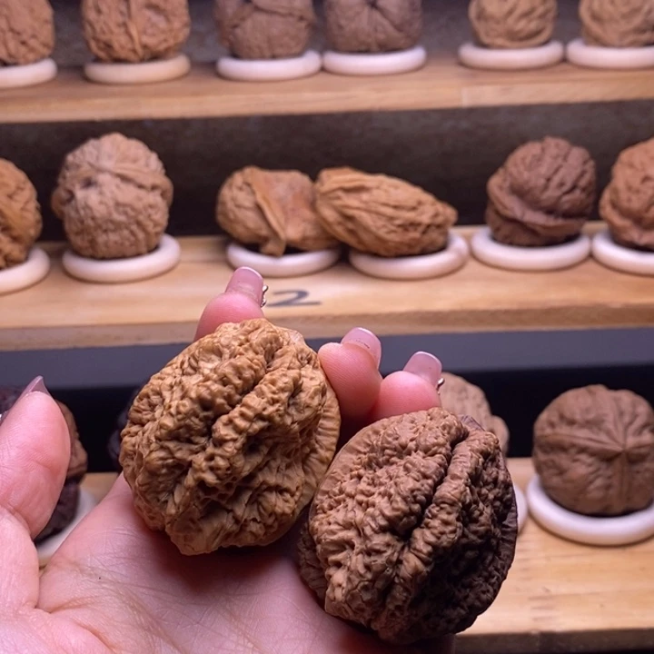 文玩核桃吊坠3。