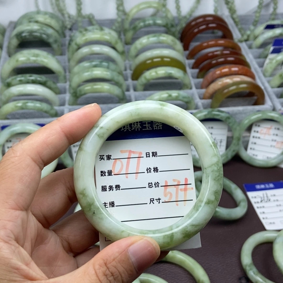 未镶嵌蛇纹石玉手镯