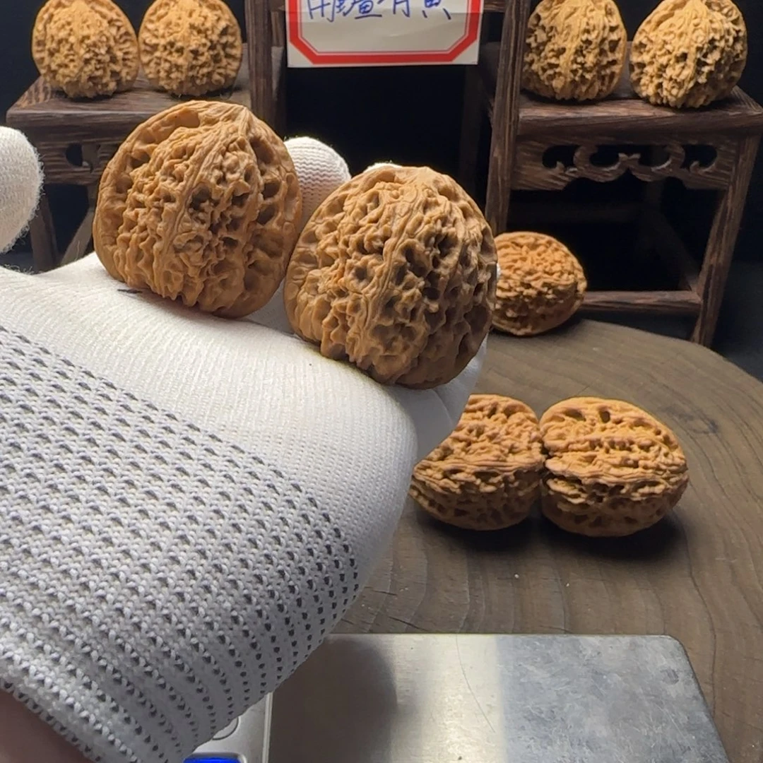 桃***运文玩核桃吊坠42炮弹