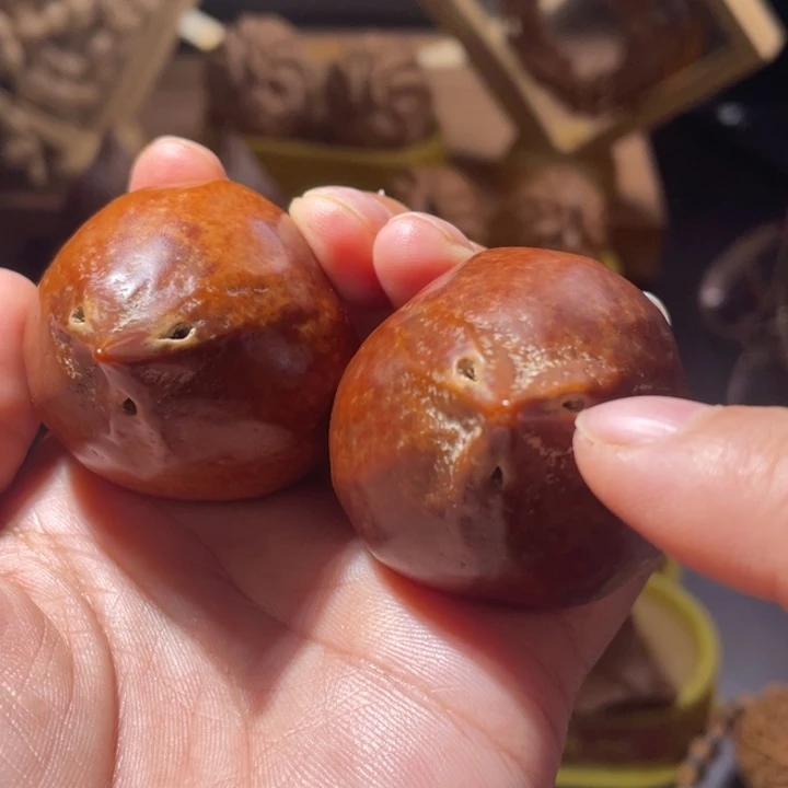 文玩核桃吊坠红油核10尺