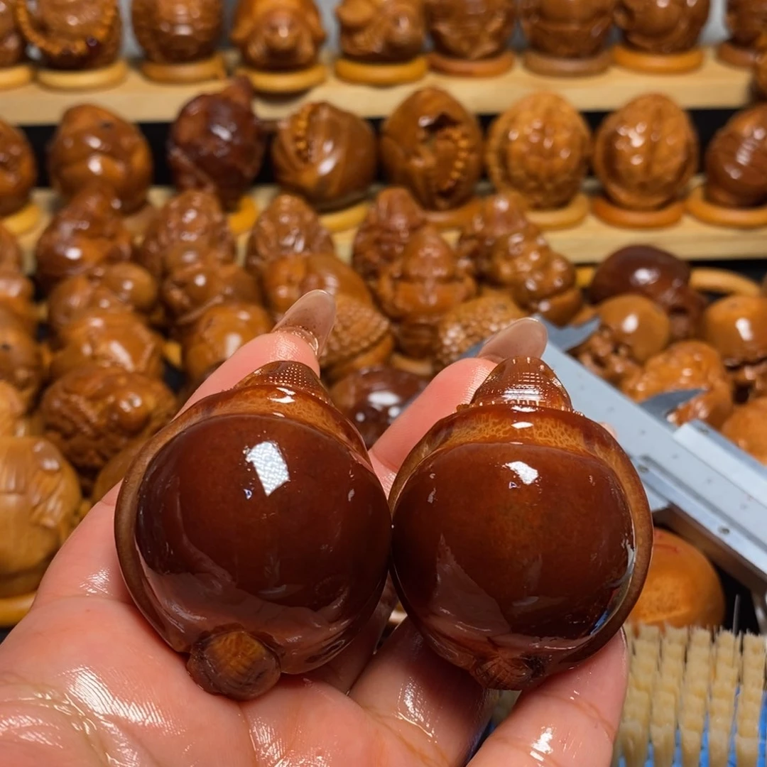 【闪购商品】橄榄核把件阿****记纯手工帝王龟