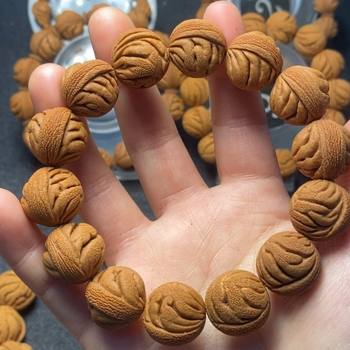 桃核吊坠秦岭山野生桃核