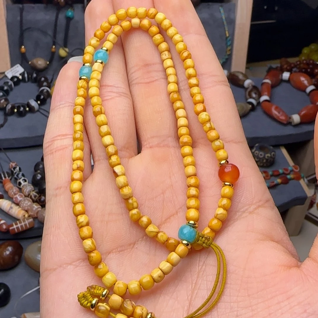 琥珀颈饰未镶嵌ghhghhhjhjjjhgh