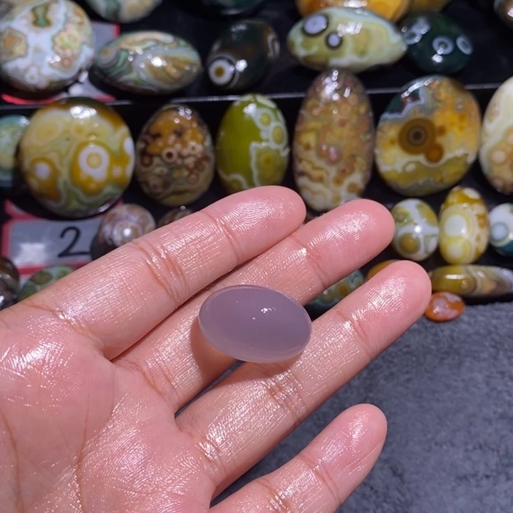 玛瑙/玉髓珠宝奇石未镶嵌清**骨