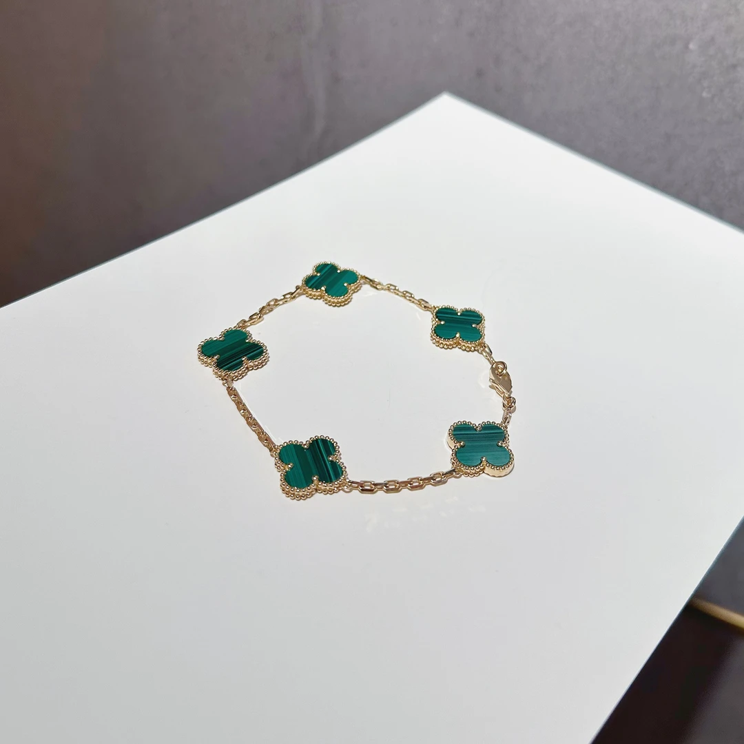 18k金 绿五花手链  经典花花时尚幸运四叶草孔雀石手链