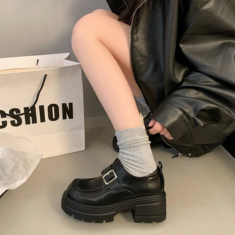 厚底圆头黑色百搭小皮鞋女2025春秋新款小个子英伦风粗跟玛丽珍鞋