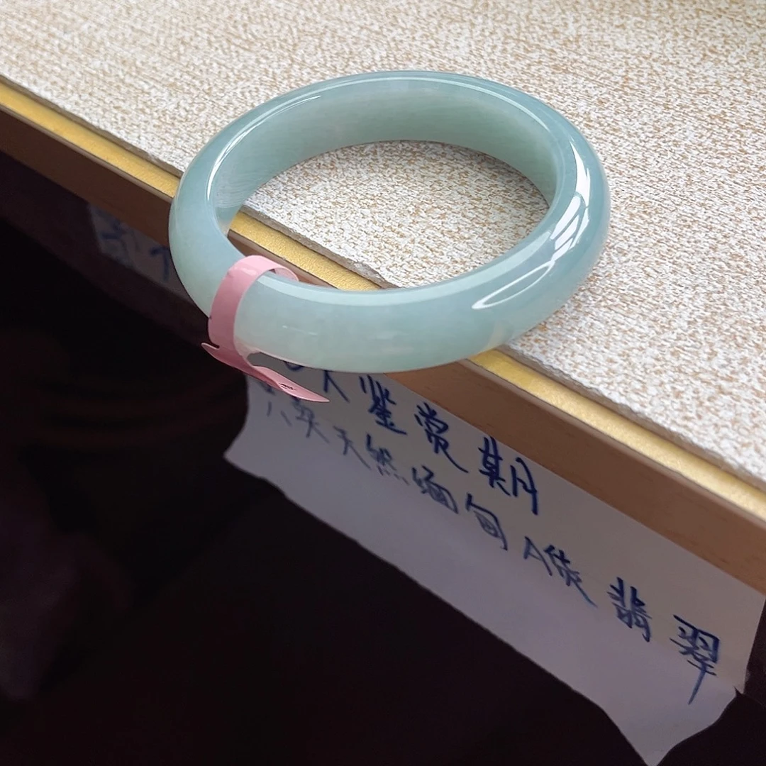 翡翠未镶嵌手镯手镯