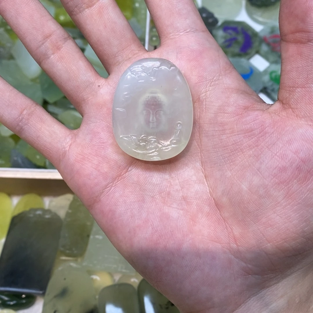 岫玉未镶嵌吊坠(不含链)