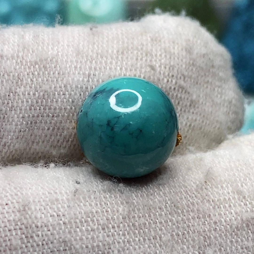 绿松石未镶嵌天然原矿 带武汉地大证书