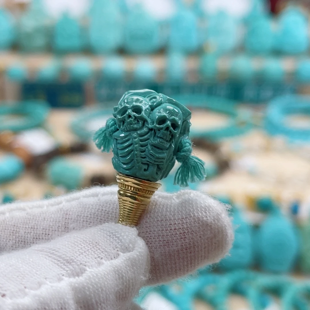 未镶嵌绿松石珠宝奇石