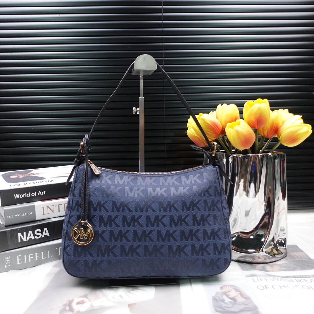 95新 MICHAEL KORS/迈克高仕 单肩包/T10251617
